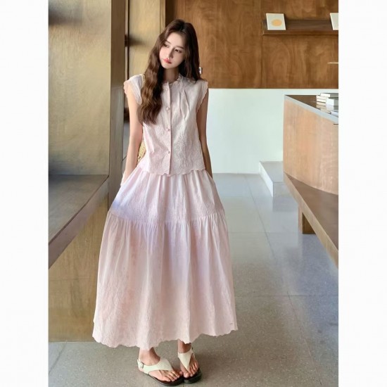 Tender Pink Ladies Embroidered Hollow Sleeveless Top Half Skirt Set for Women 2025 Summer French Style Gentle and Vitality Two Piece Set Tender Pink Ladies Embroidered Hollow Sleeveless Top Half Skirt Set for Women 2025 Summer French Style Gentle and Vitality Two Piece Set